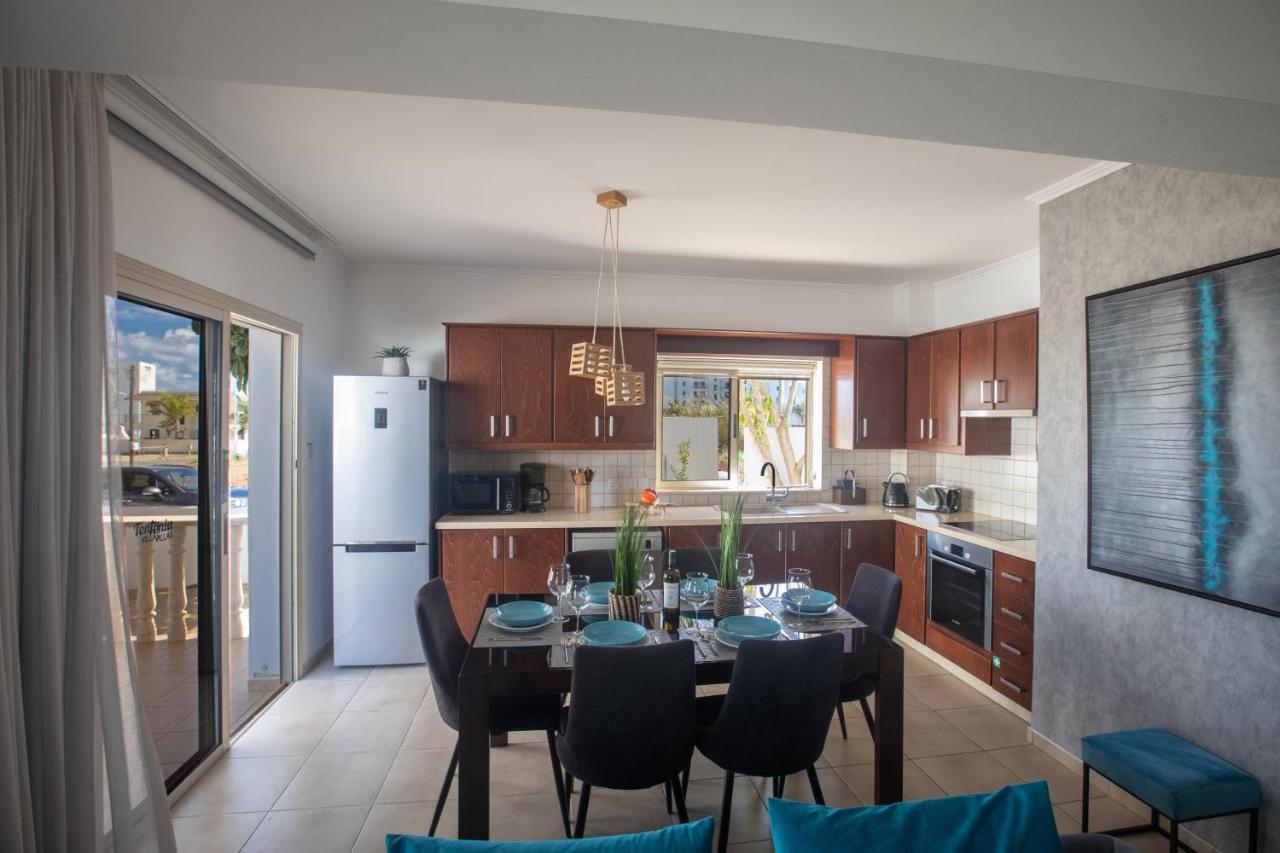 Tonia Seaview Villas 프로타라스 외부 사진