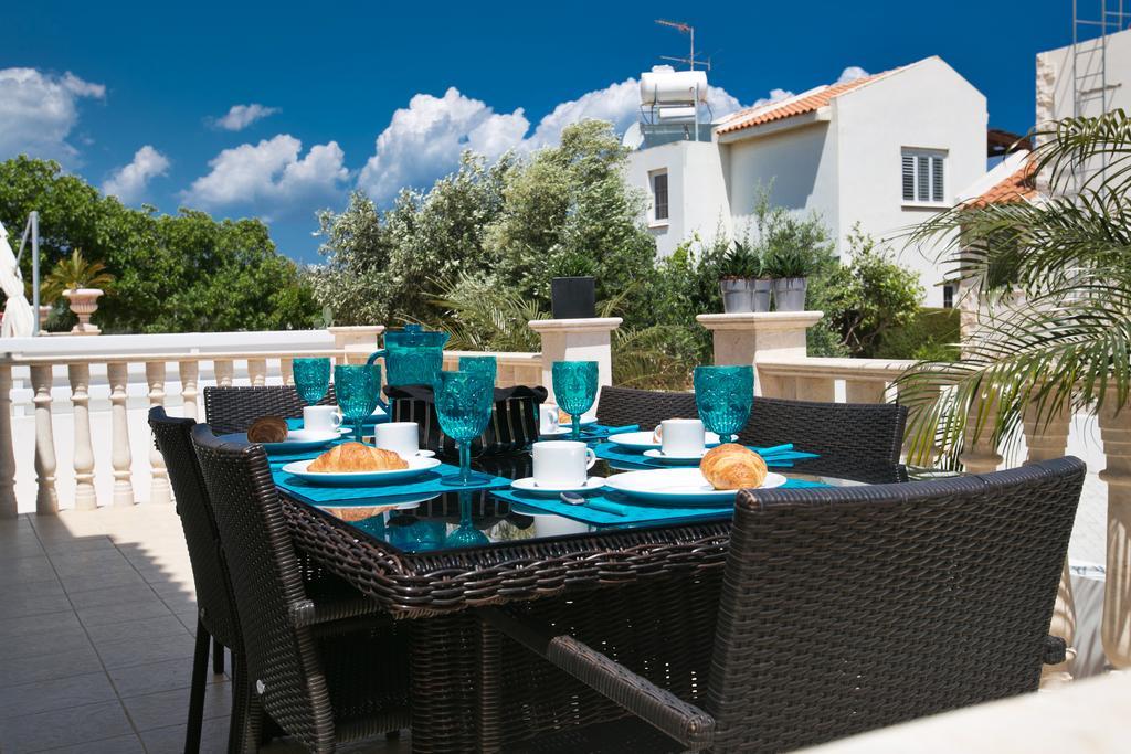 Tonia Seaview Villas 프로타라스 객실 사진